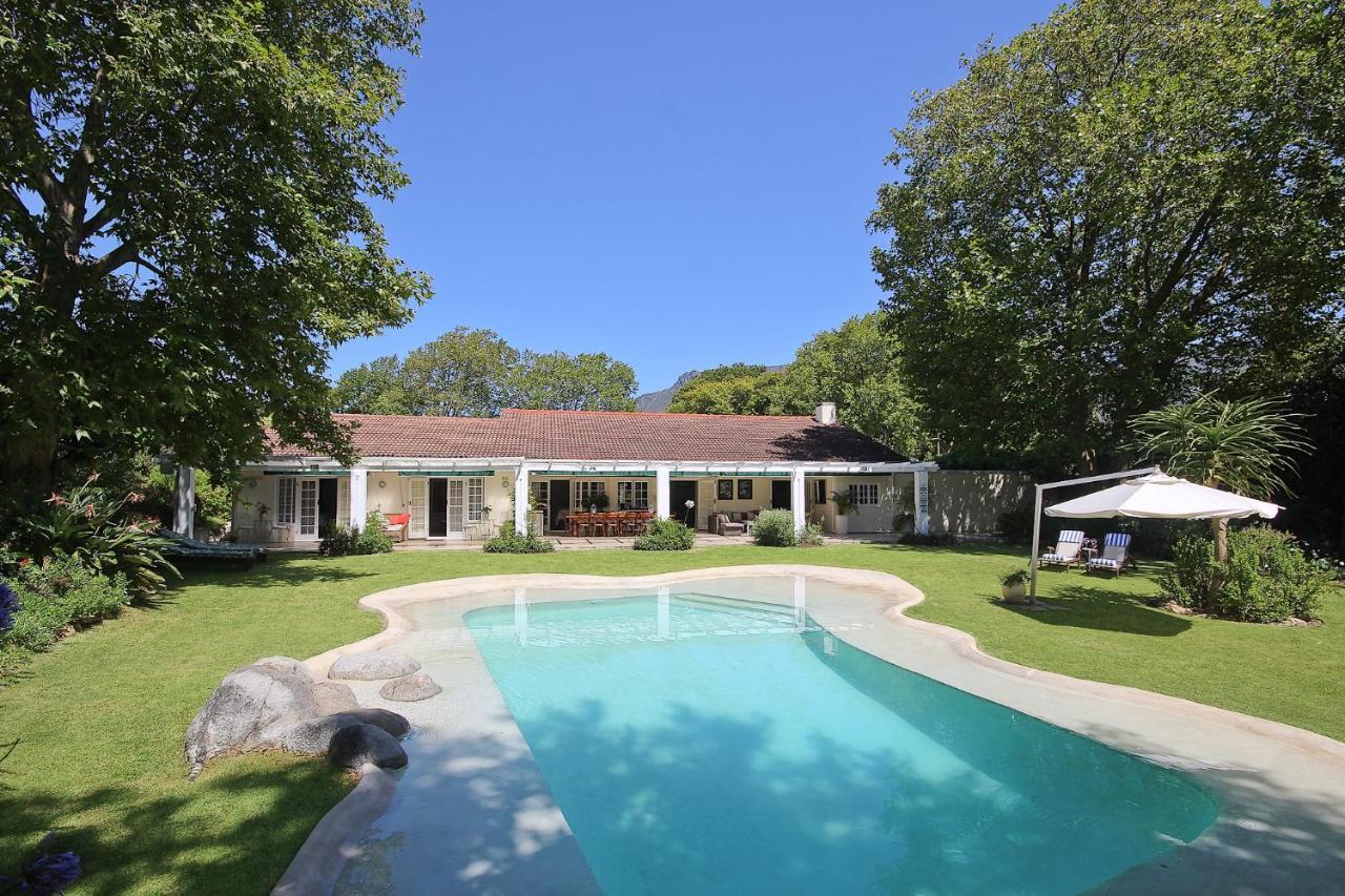 Beluga Of Constantia Guest House كيب تاون المظهر الخارجي الصورة
