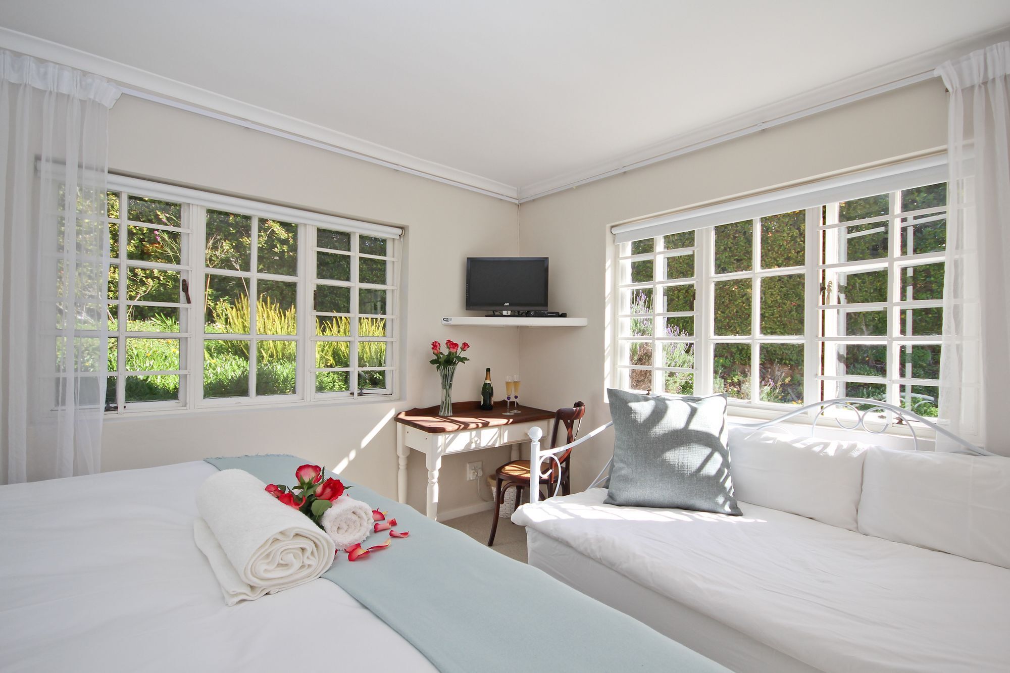Beluga Of Constantia Guest House كيب تاون المظهر الخارجي الصورة