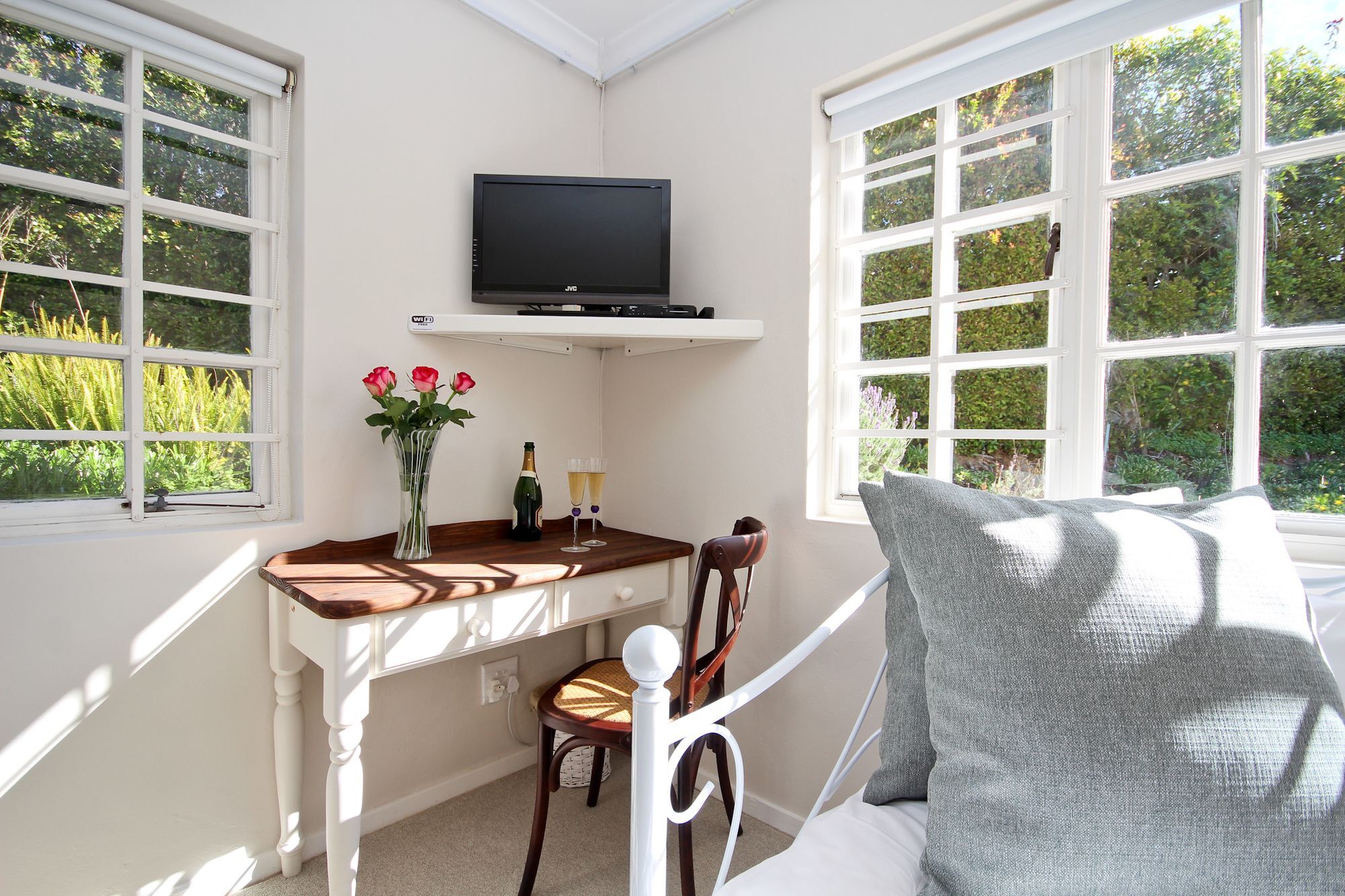 Beluga Of Constantia Guest House كيب تاون المظهر الخارجي الصورة
