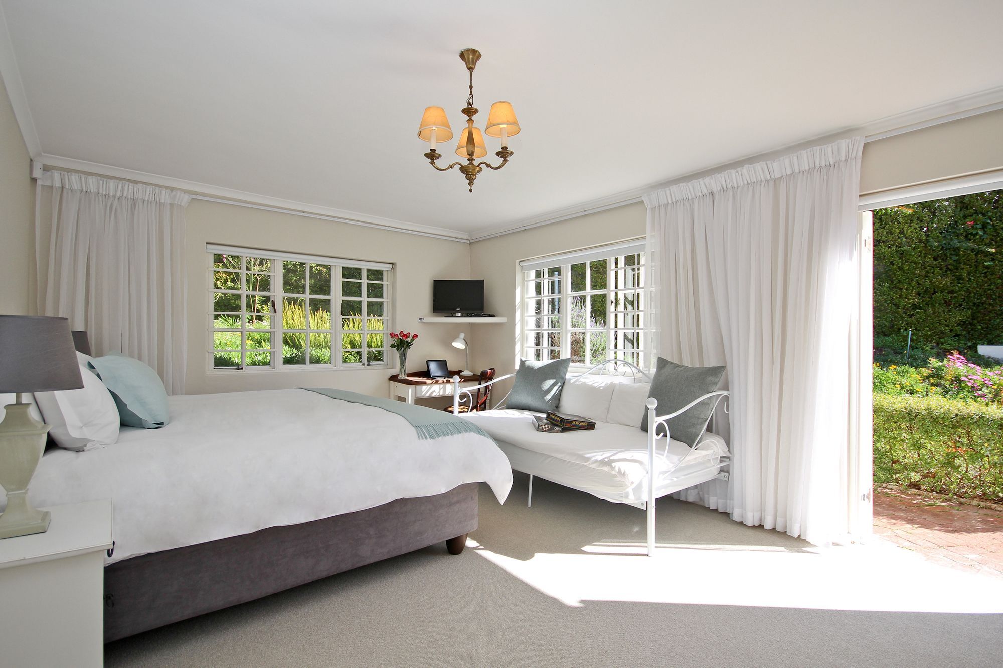 Beluga Of Constantia Guest House كيب تاون المظهر الخارجي الصورة