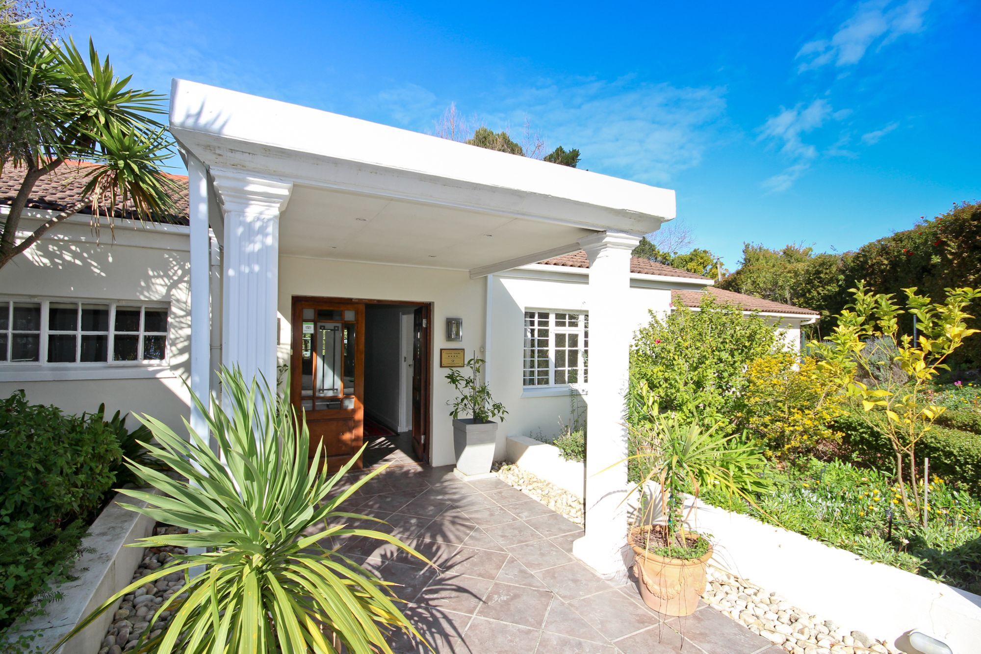 Beluga Of Constantia Guest House كيب تاون المظهر الخارجي الصورة